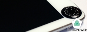 Tablet met Penta Power Phone Tag.